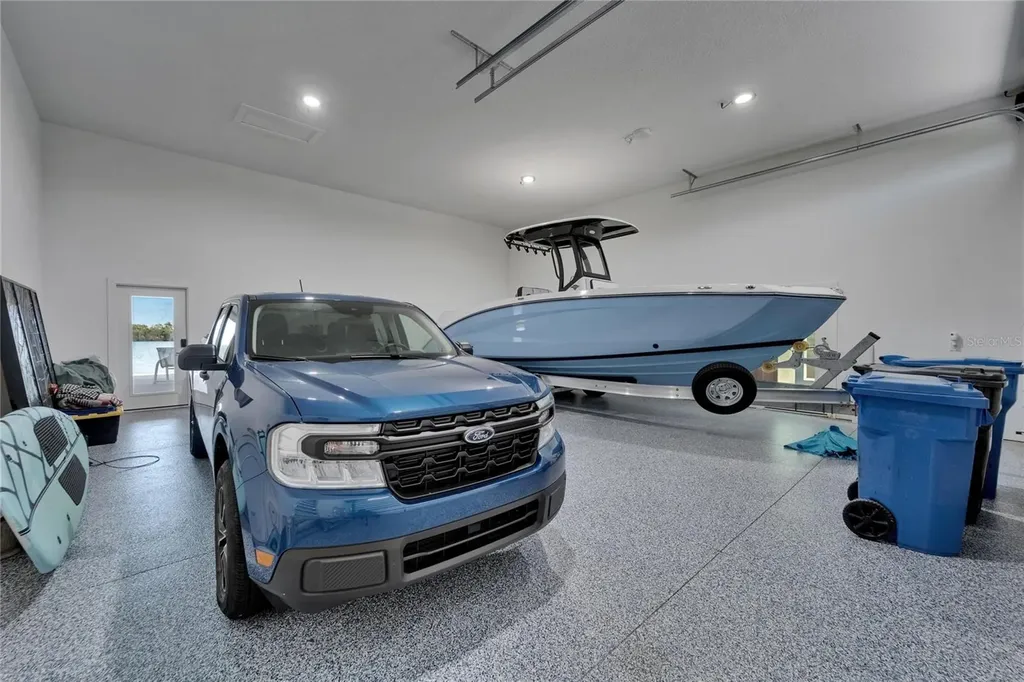 935 Chipaway Drive Apollo Beach FL 33572