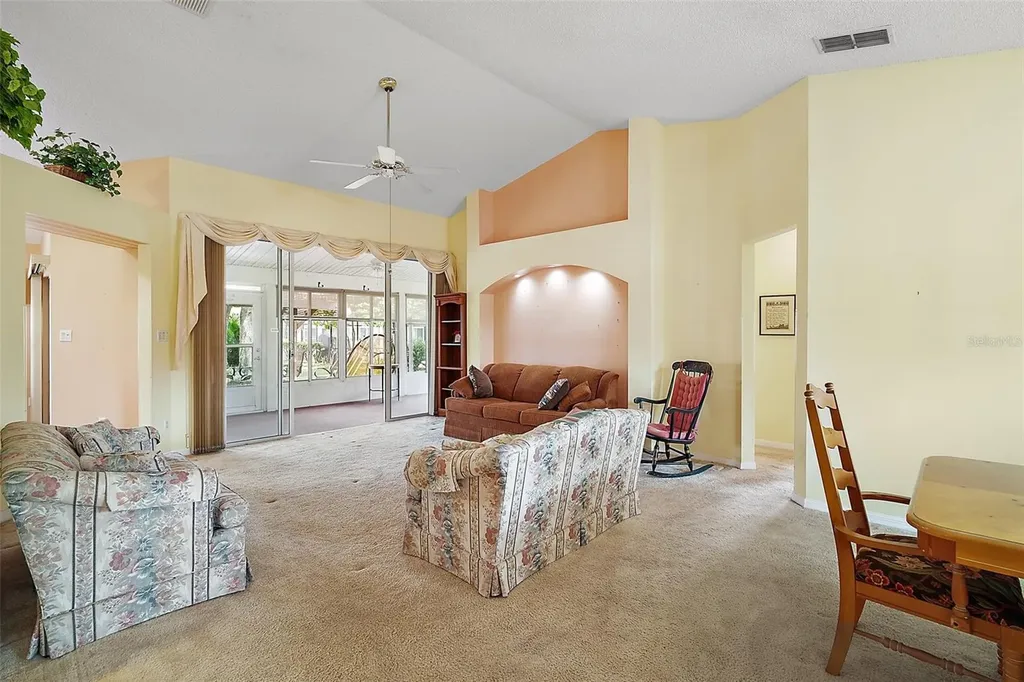 25333 River Crest Drive Leesburg FL 34748