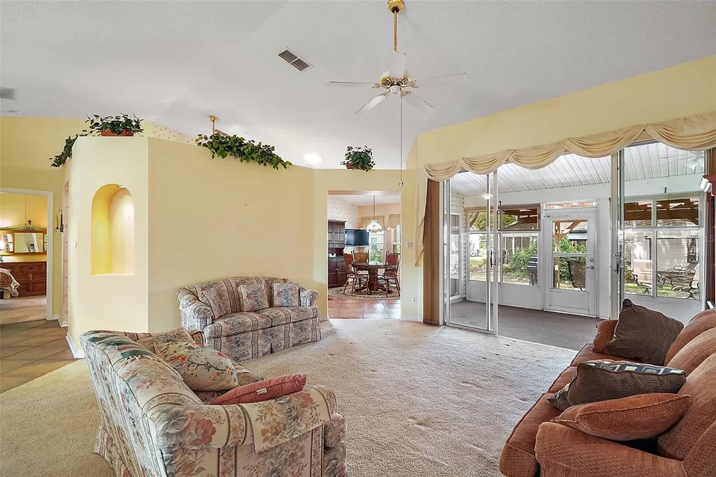 25333 River Crest Drive Leesburg FL 34748