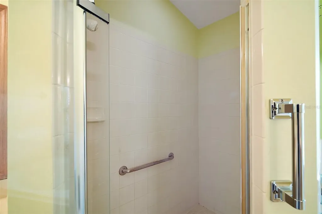 25333 River Crest Drive Leesburg FL 34748