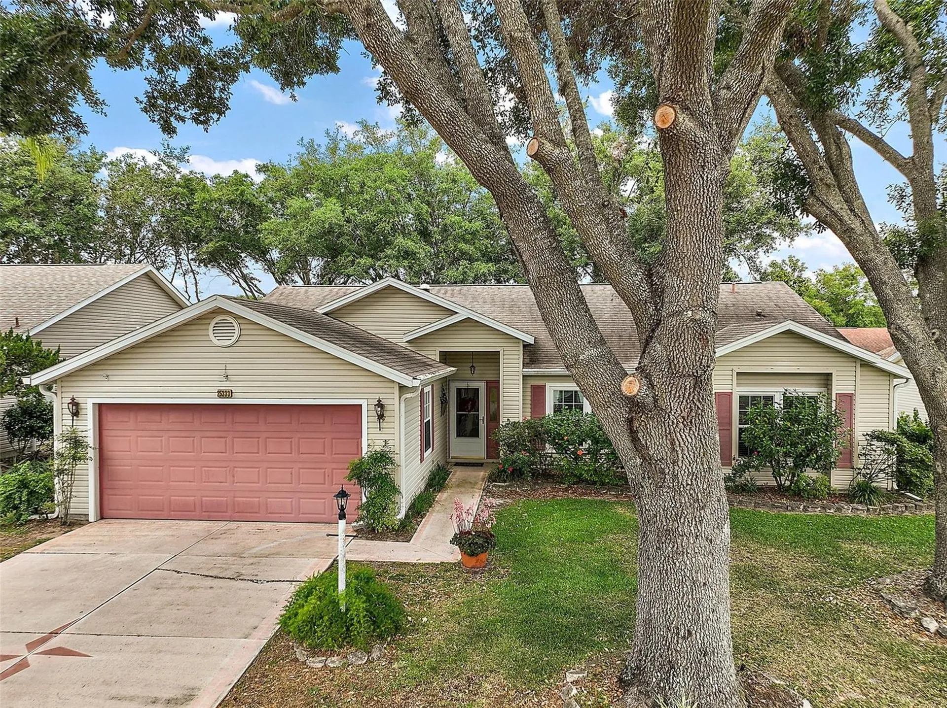 25333 River Crest Drive Leesburg FL 34748