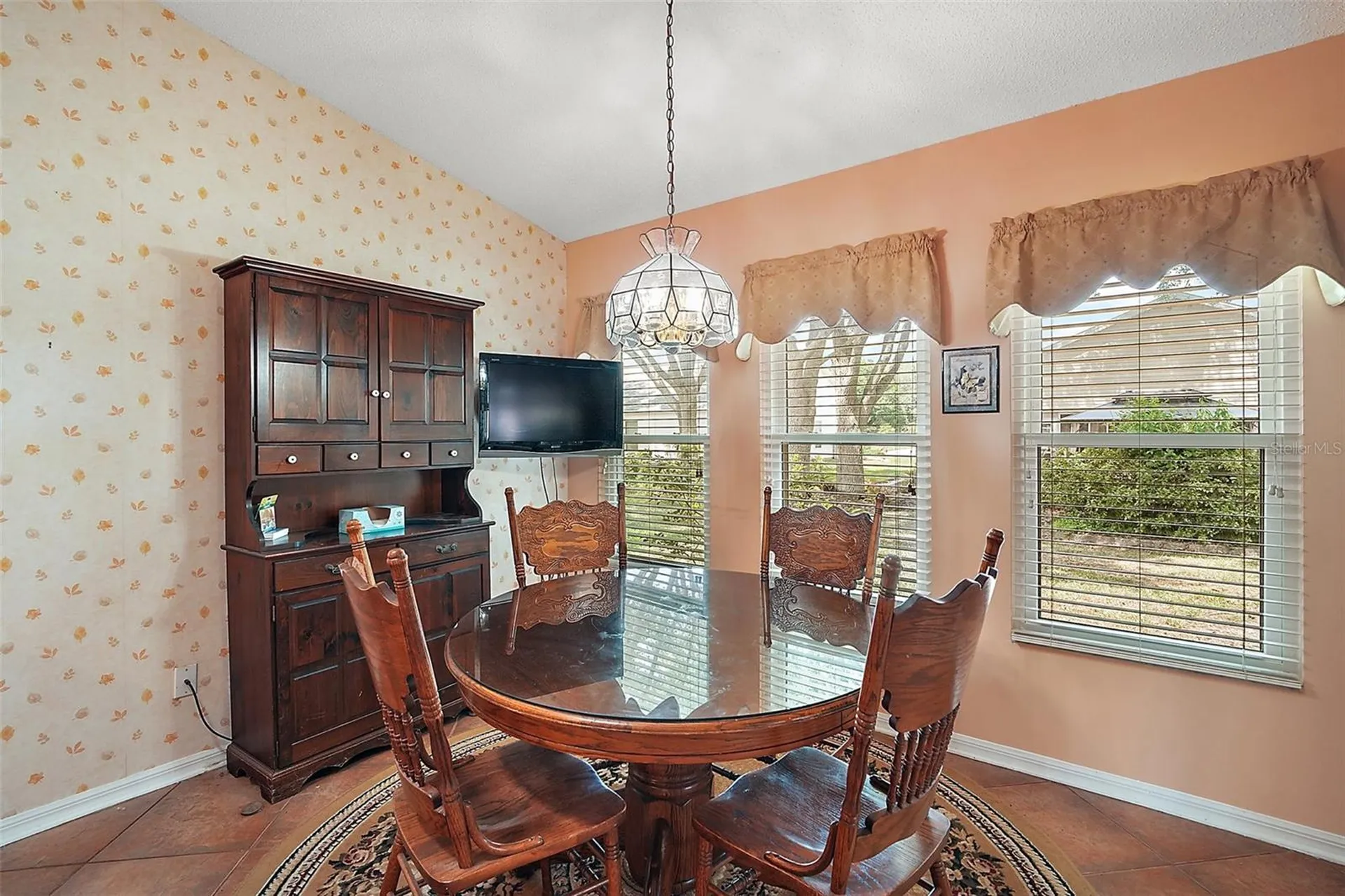 25333 River Crest Drive Leesburg FL 34748