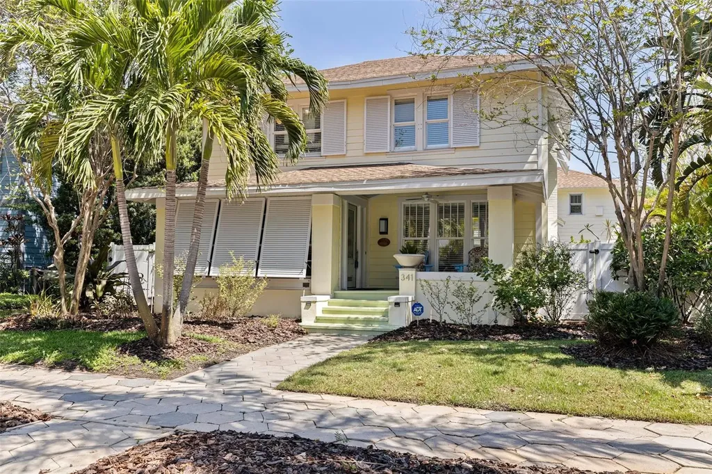 341 14th Ave NE St Petersburg FL 33701
