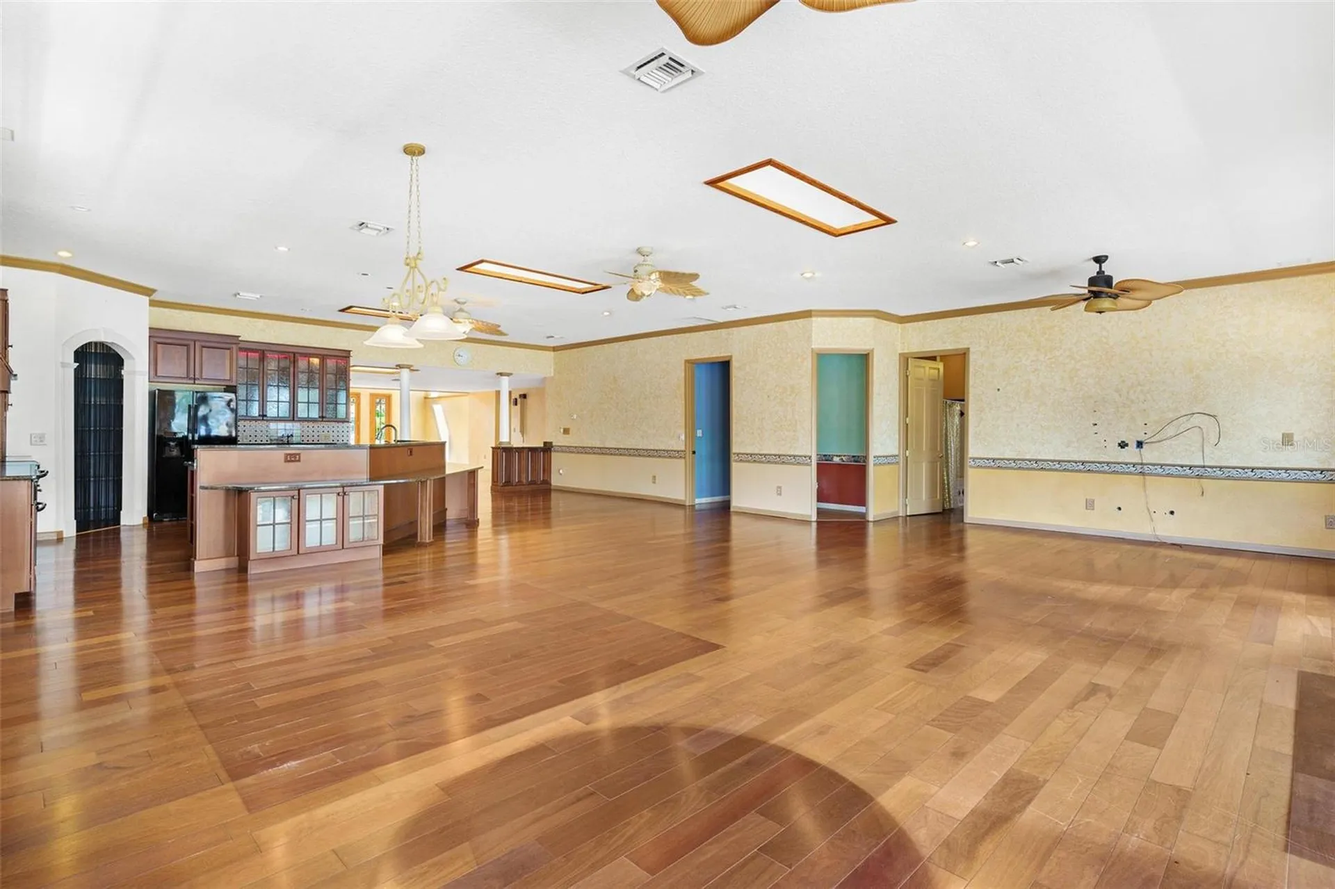 2400 N Griffin Drive Leesburg FL 34748