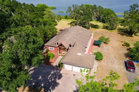 2400 N Griffin Drive Leesburg FL 34748