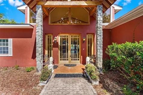 2400 N Griffin Drive Leesburg FL 34748