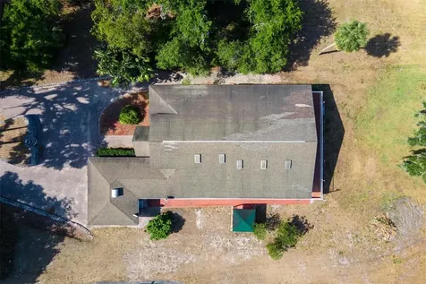 2400 N Griffin Drive Leesburg FL 34748