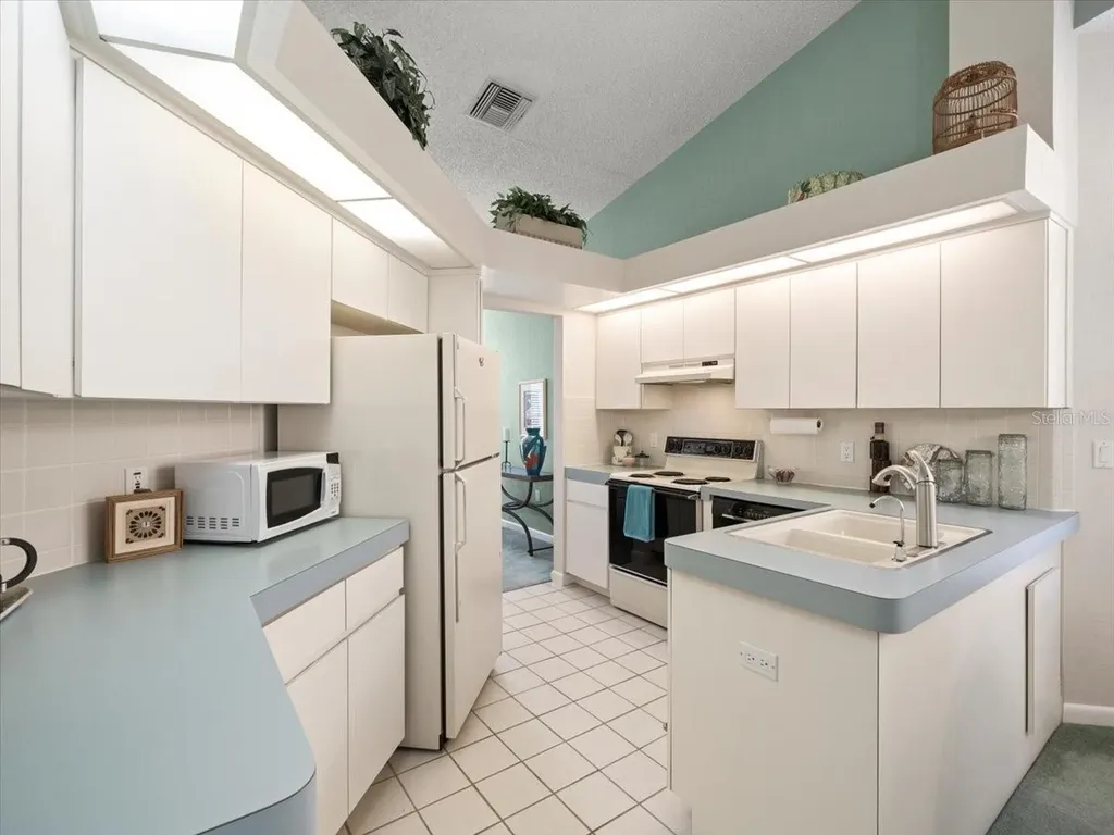 9355 French Quarters Circle Weeki Wachee FL 34613