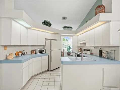 9355 French Quarters Circle Weeki Wachee FL 34613