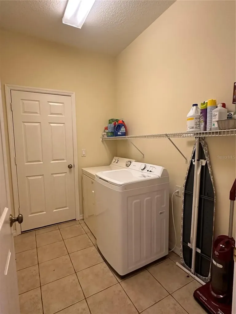 6251 Wingspan Way Bradenton FL 34203