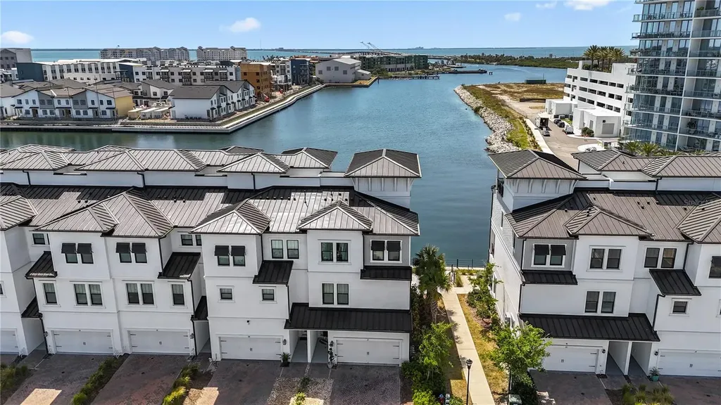 5351 Bridge Street Tampa FL 33611