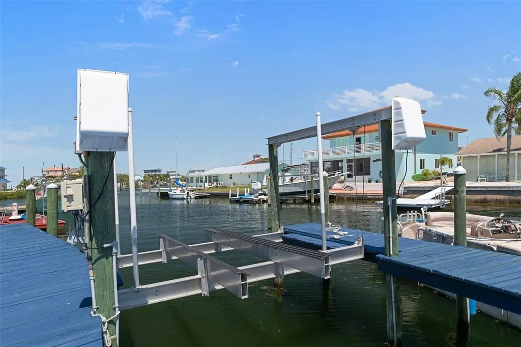 13810 Celida Avenue Hudson FL 34667
