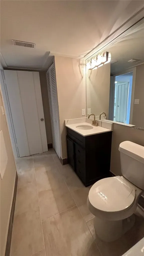 2763 Woodgate Lane Sarasota FL 34231