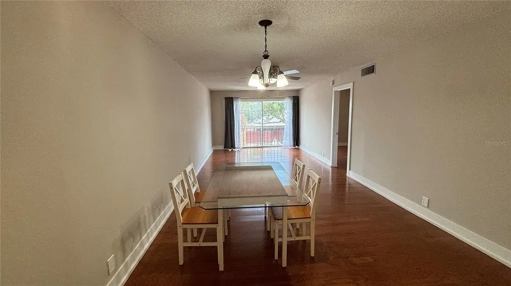 2763 Woodgate Lane Sarasota FL 34231