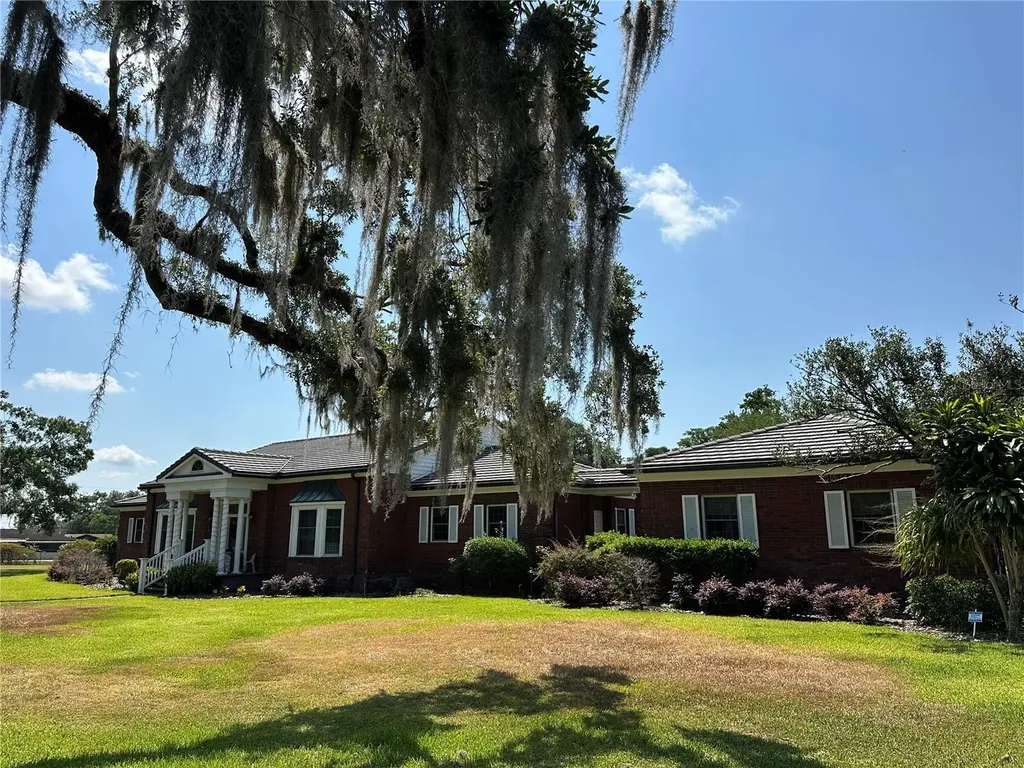 708 E Main Street Wauchula FL 33873