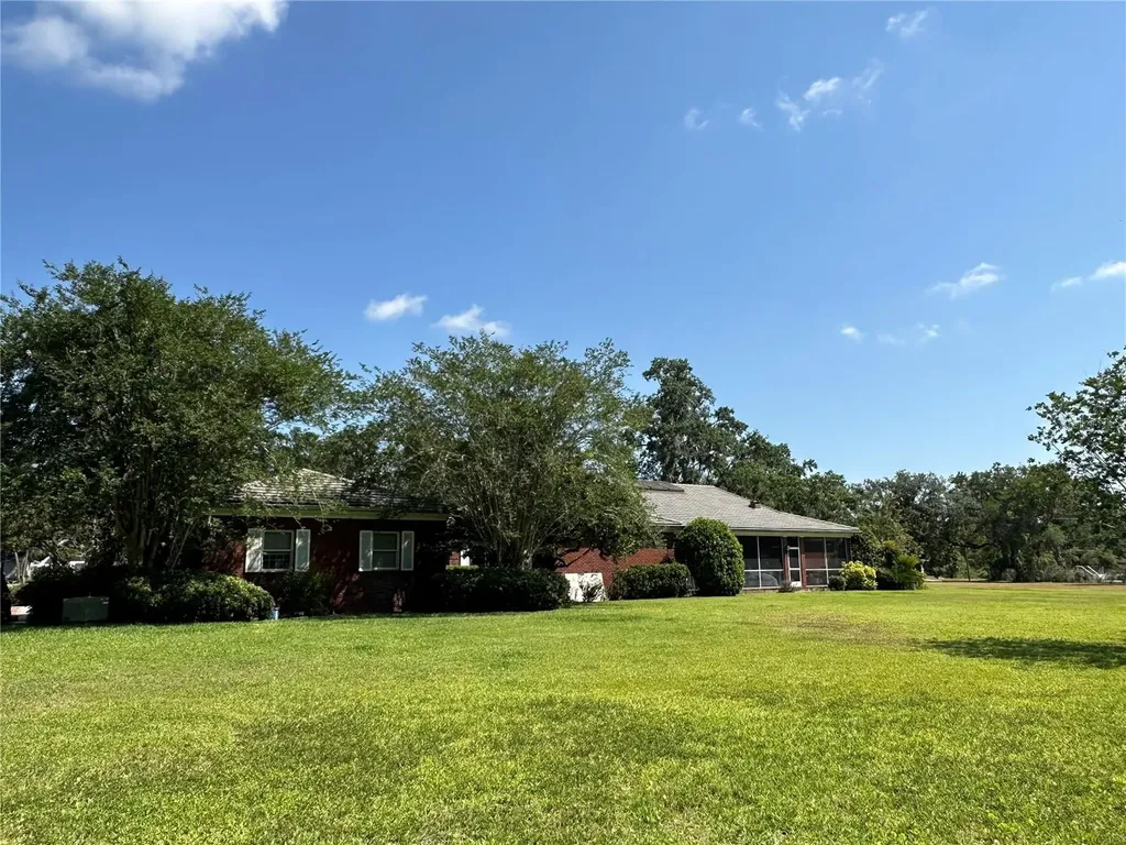 708 E Main Street Wauchula FL 33873