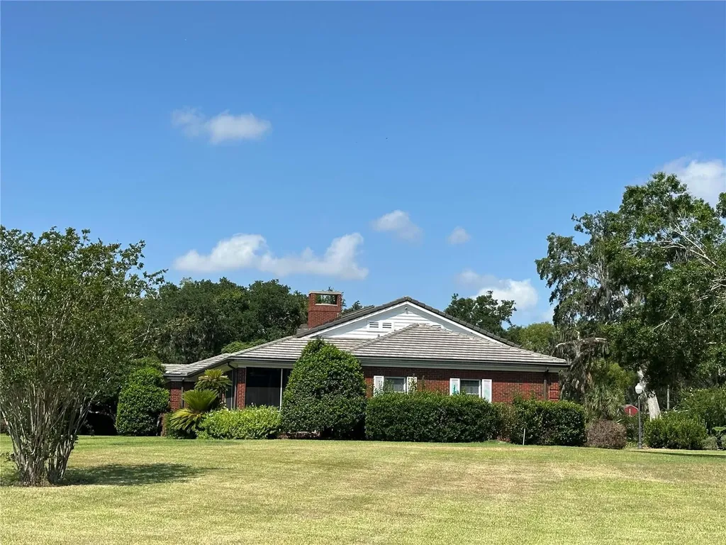 708 E Main Street Wauchula FL 33873
