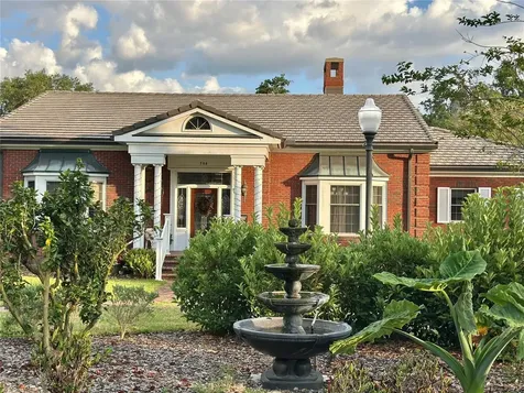 708 E Main Street Wauchula FL 33873