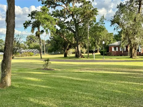 708 E Main Street Wauchula FL 33873