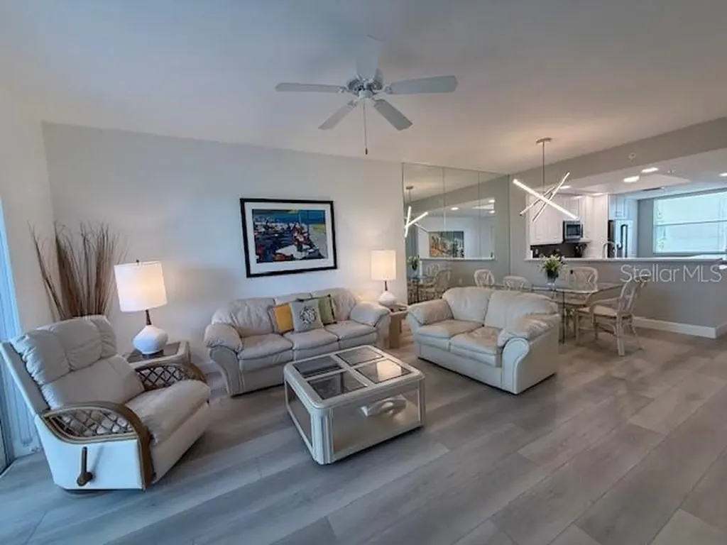 8755 Olde Hickory Avenue Sarasota FL 34238