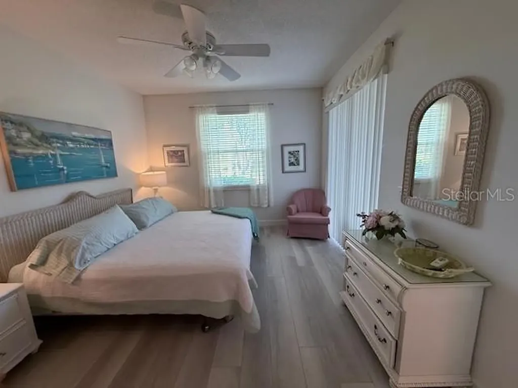 8755 Olde Hickory Avenue Sarasota FL 34238