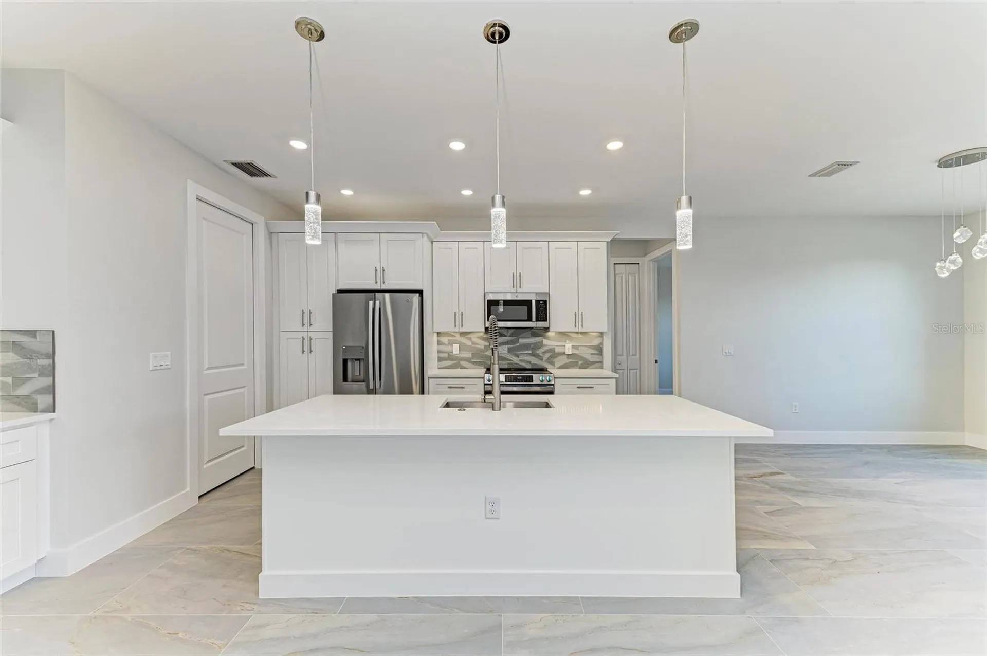 380 Holly Road Venice FL 34293