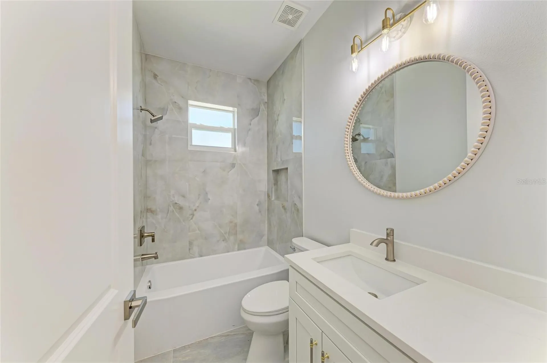 380 Holly Road Venice FL 34293