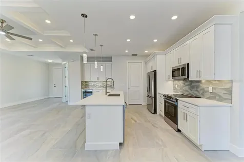 380 Holly Road Venice FL 34293
