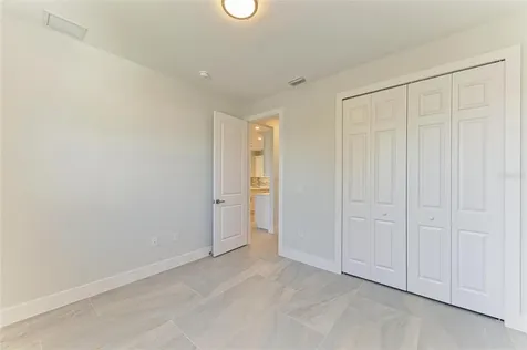 380 Holly Road Venice FL 34293