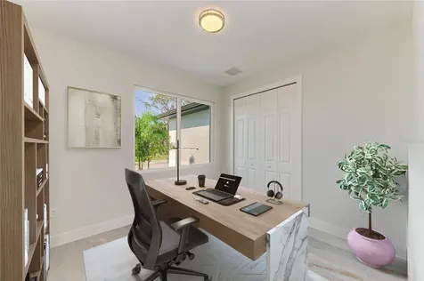 380 Holly Road Venice FL 34293