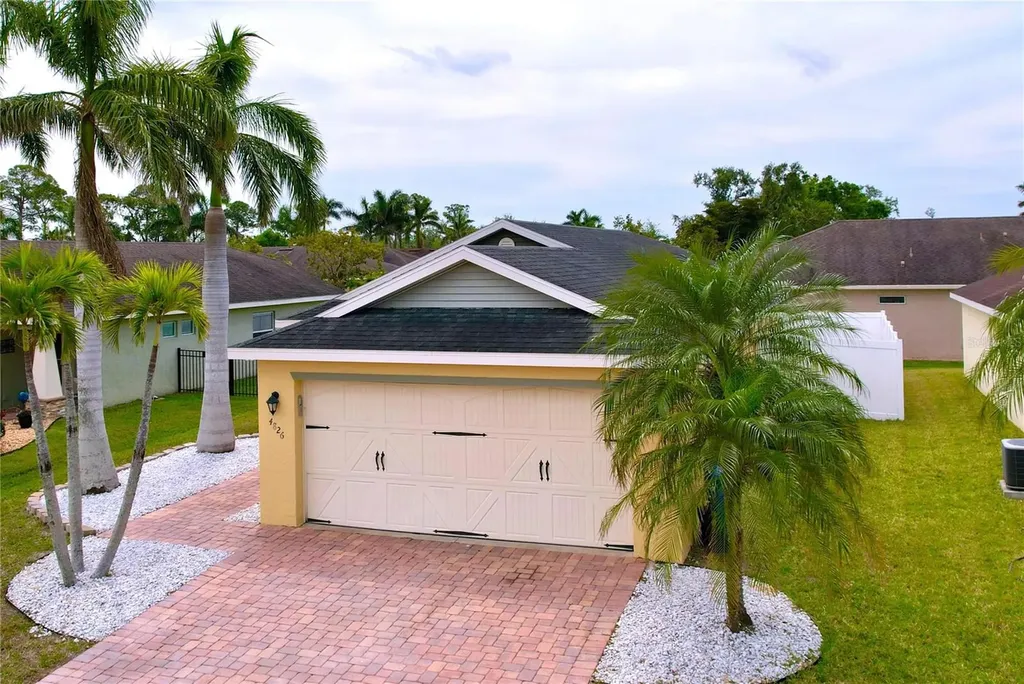 4826 San Ortebello Drive Bradenton FL 34208