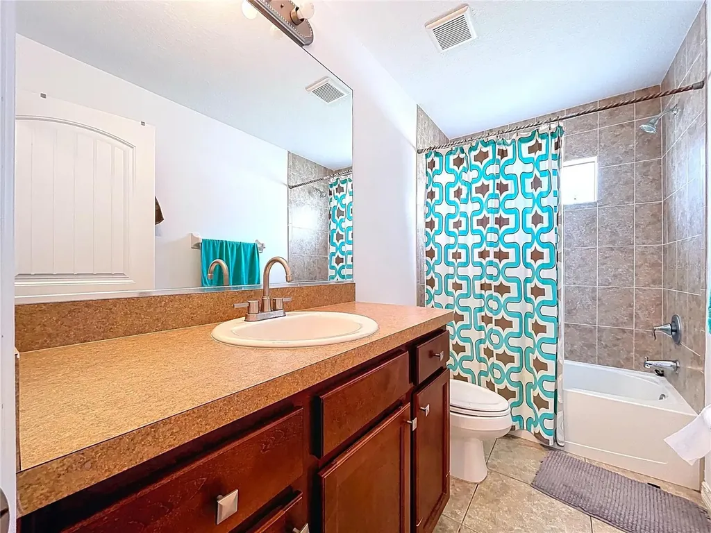 4826 San Ortebello Drive Bradenton FL 34208