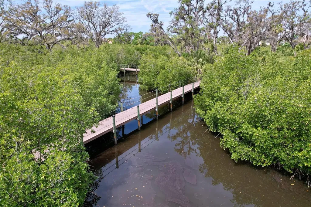 4826 San Ortebello Drive Bradenton FL 34208
