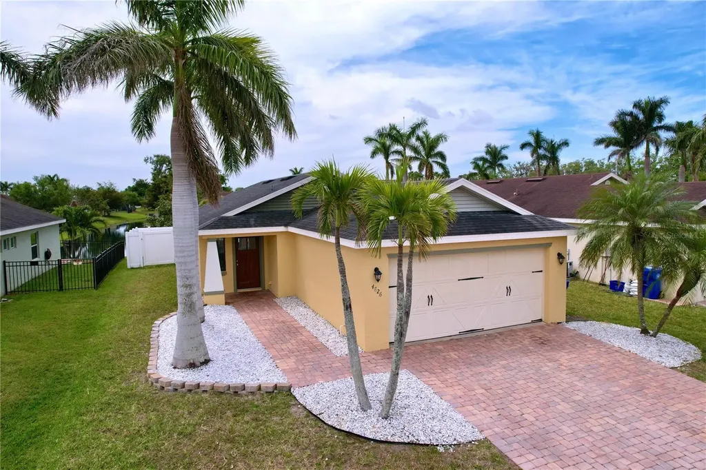 4826 San Ortebello Drive Bradenton FL 34208