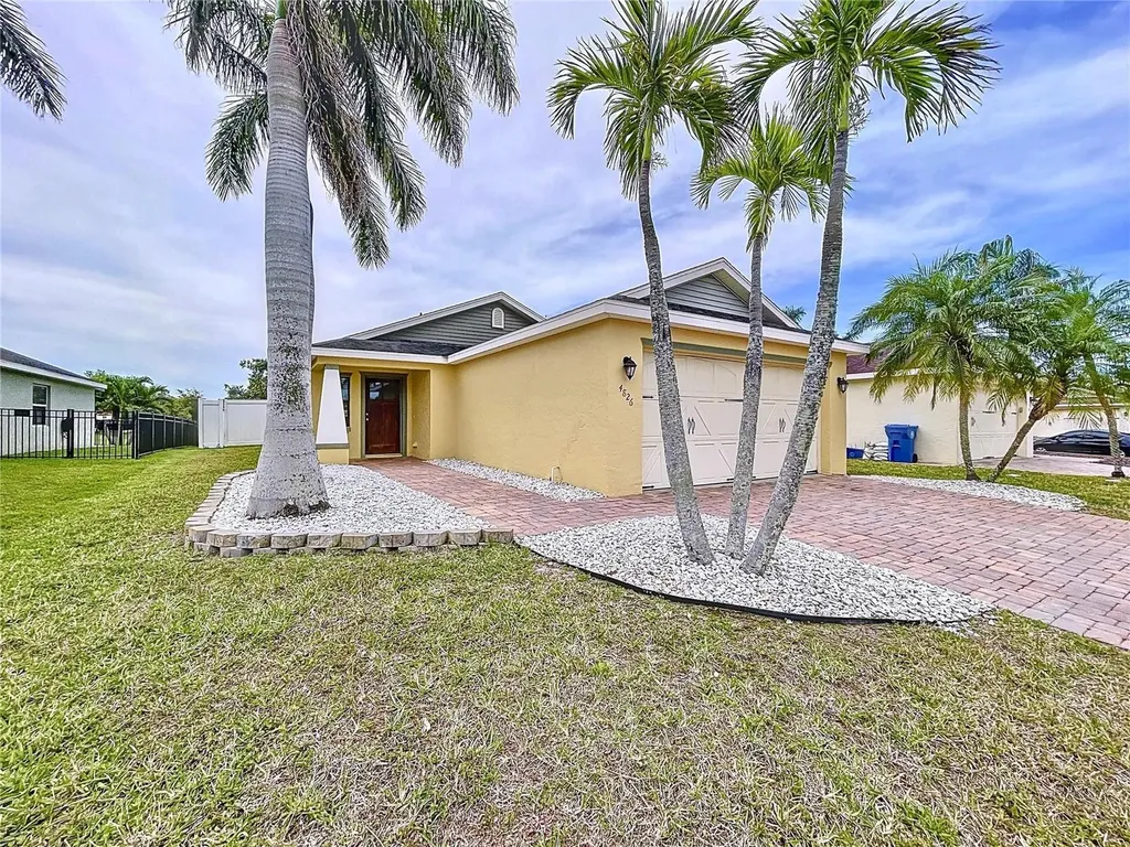 4826 San Ortebello Drive Bradenton FL 34208