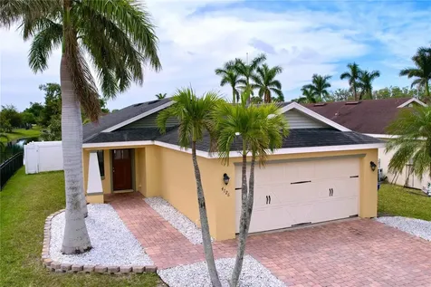 4826 San Ortebello Drive Bradenton FL 34208