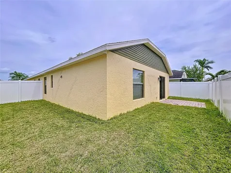 4826 San Ortebello Drive Bradenton FL 34208