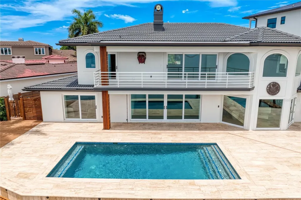 2250 Donato Drive Belleair Beach FL 33786