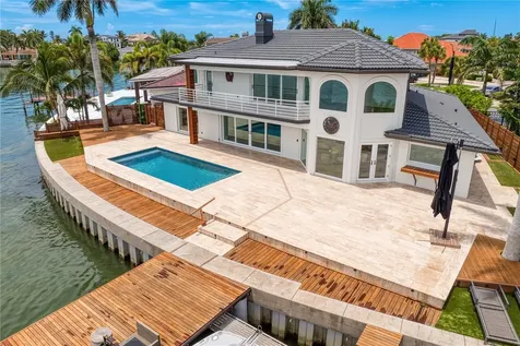 2250 Donato Drive Belleair Beach FL 33786