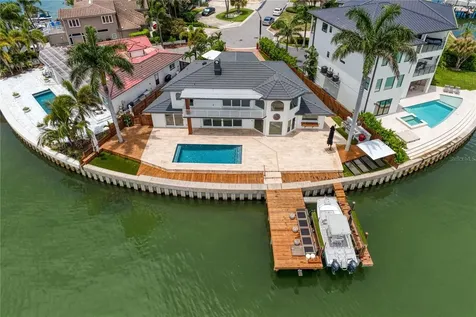 2250 Donato Drive Belleair Beach FL 33786