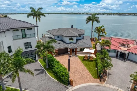 2250 Donato Drive Belleair Beach FL 33786