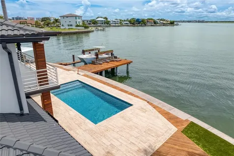 2250 Donato Drive Belleair Beach FL 33786
