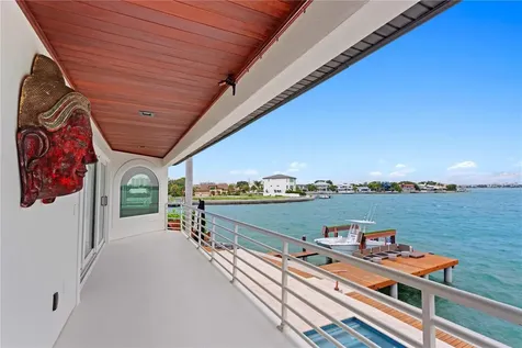 2250 Donato Drive Belleair Beach FL 33786