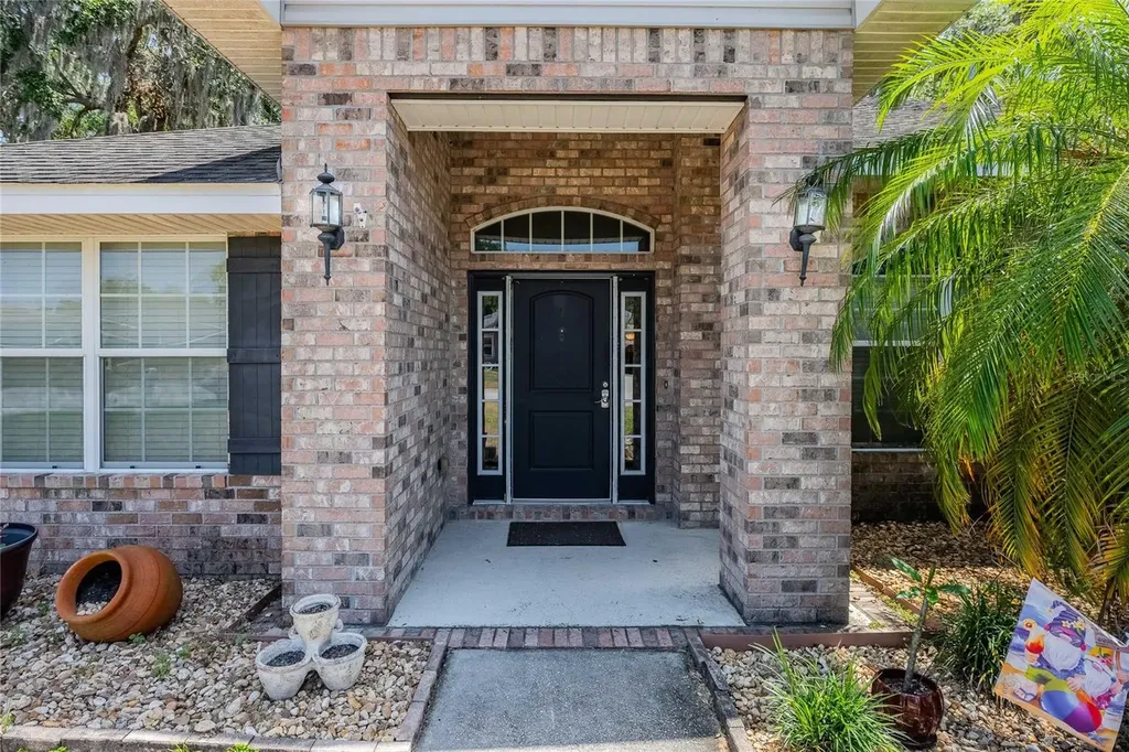 2933 Blackwater Oaks Drive Mulberry FL 33860