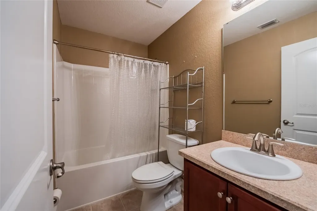 2933 Blackwater Oaks Drive Mulberry FL 33860