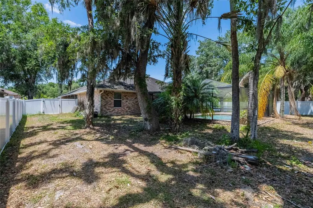 2933 Blackwater Oaks Drive Mulberry FL 33860