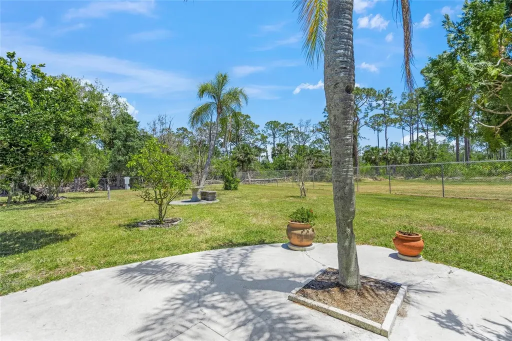 925 Iglesia Drive North Port FL 34287
