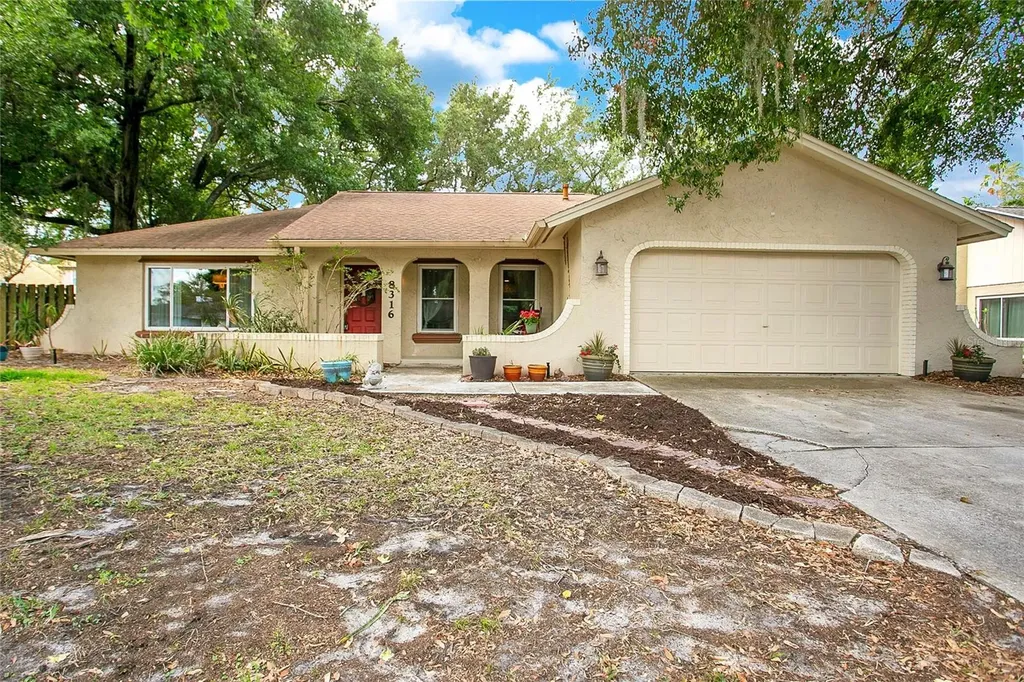8316 Granada Boulevard Orlando FL 32836