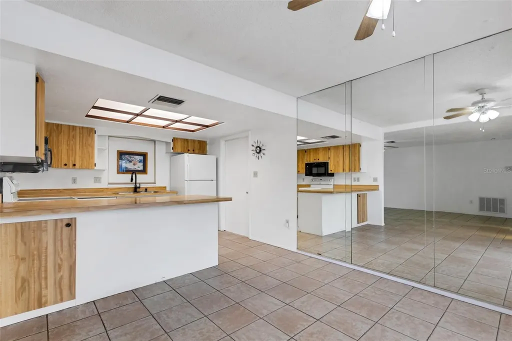 2802 Jamaica Street Sarasota FL 34231