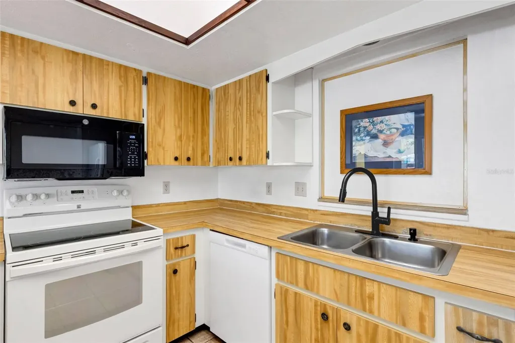 2802 Jamaica Street Sarasota FL 34231
